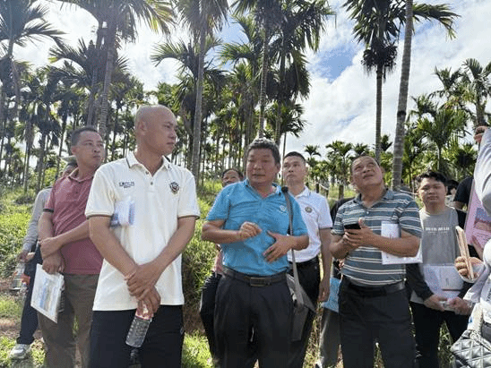 室外教学-刘立云 中国热带农业科学院椰子研究所